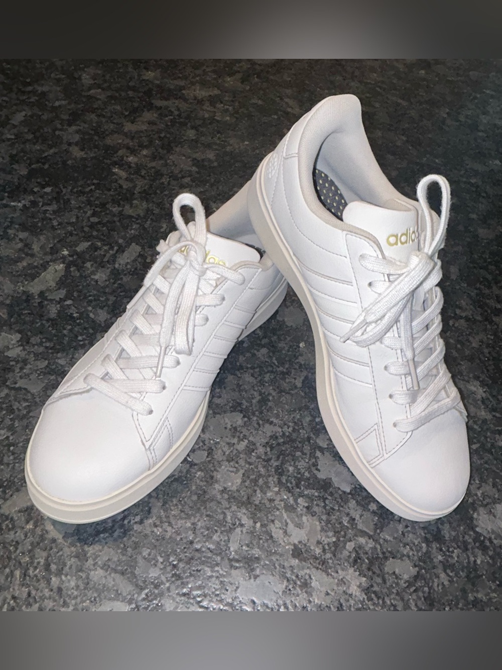 Adidas Grand Court White Sneaker Tongue Label Yellow Lining Women Size 10 (164)